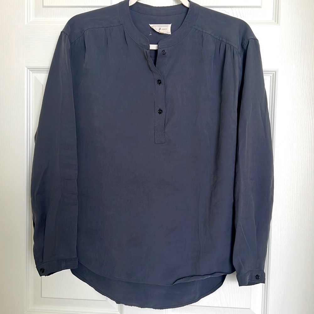 Lou & Grey Gunmetal gray, long sleeve Henley crewneck vneck rayon poly blouse S